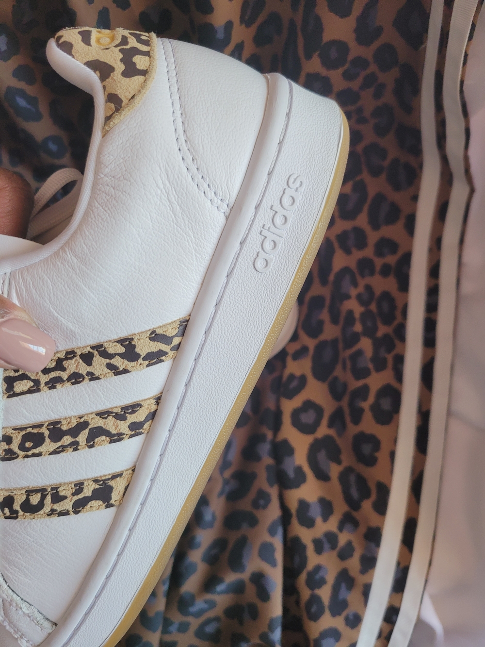 adidas Cloudfoam comfort  Leopard Stripe Sneakers 8.5M - Picture 6 of 12